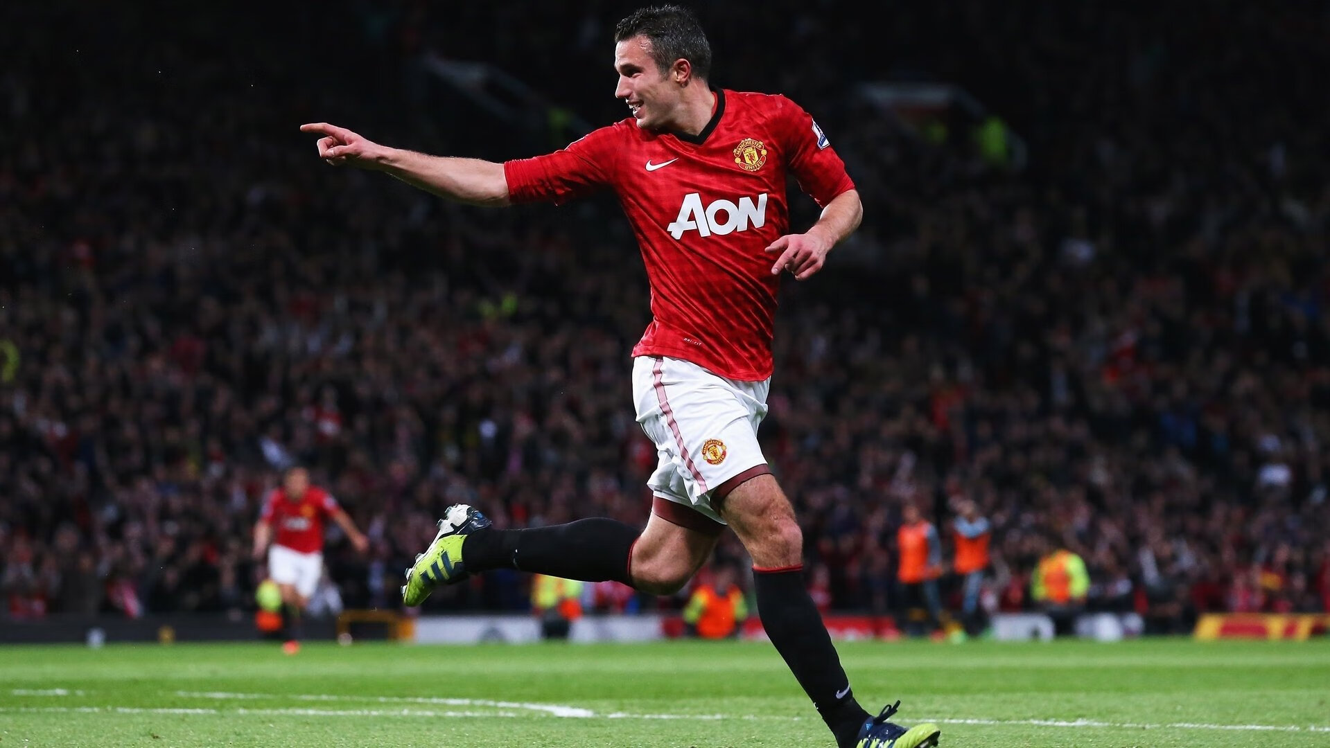 《Uzi宣布加入TOP战队,加盟背后蕴藏大秘密》,uzi团队